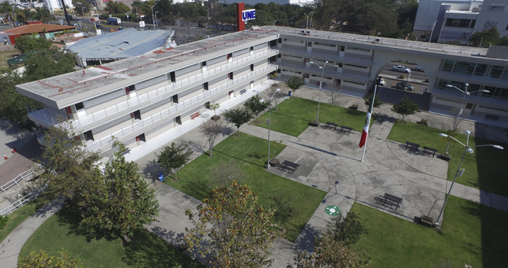 Plantel Tlajomulco - Universidad UNE