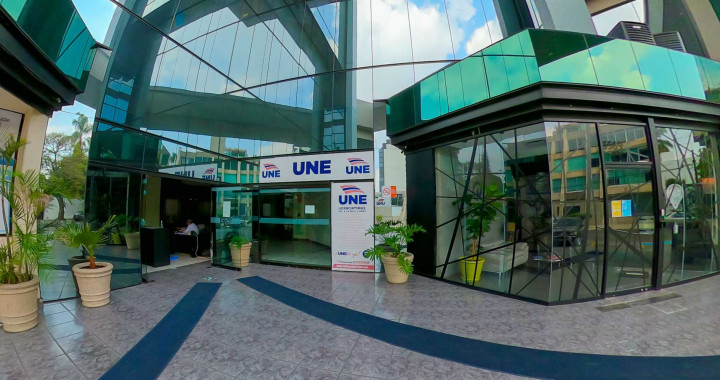 Plantel Quetzal - Universidad UNE